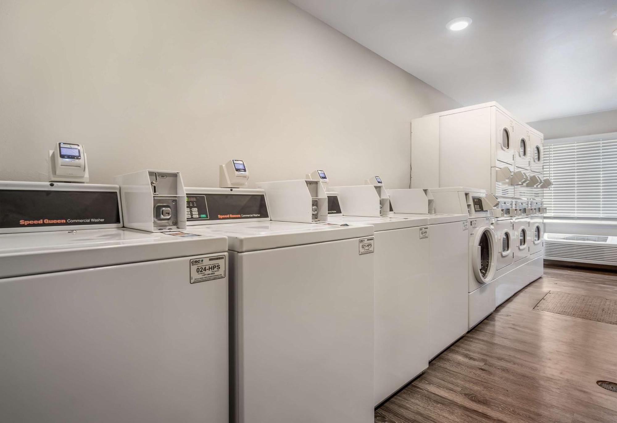 Extended Stay America Select Suites - Fort Myers Kültér fotó