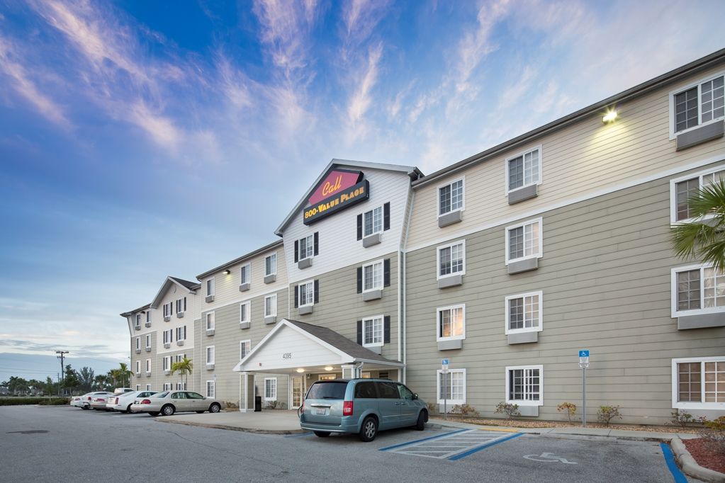Extended Stay America Select Suites - Fort Myers Kültér fotó